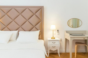 Apartment Augier - Elegant & Spacious - City Centre with Free Parking